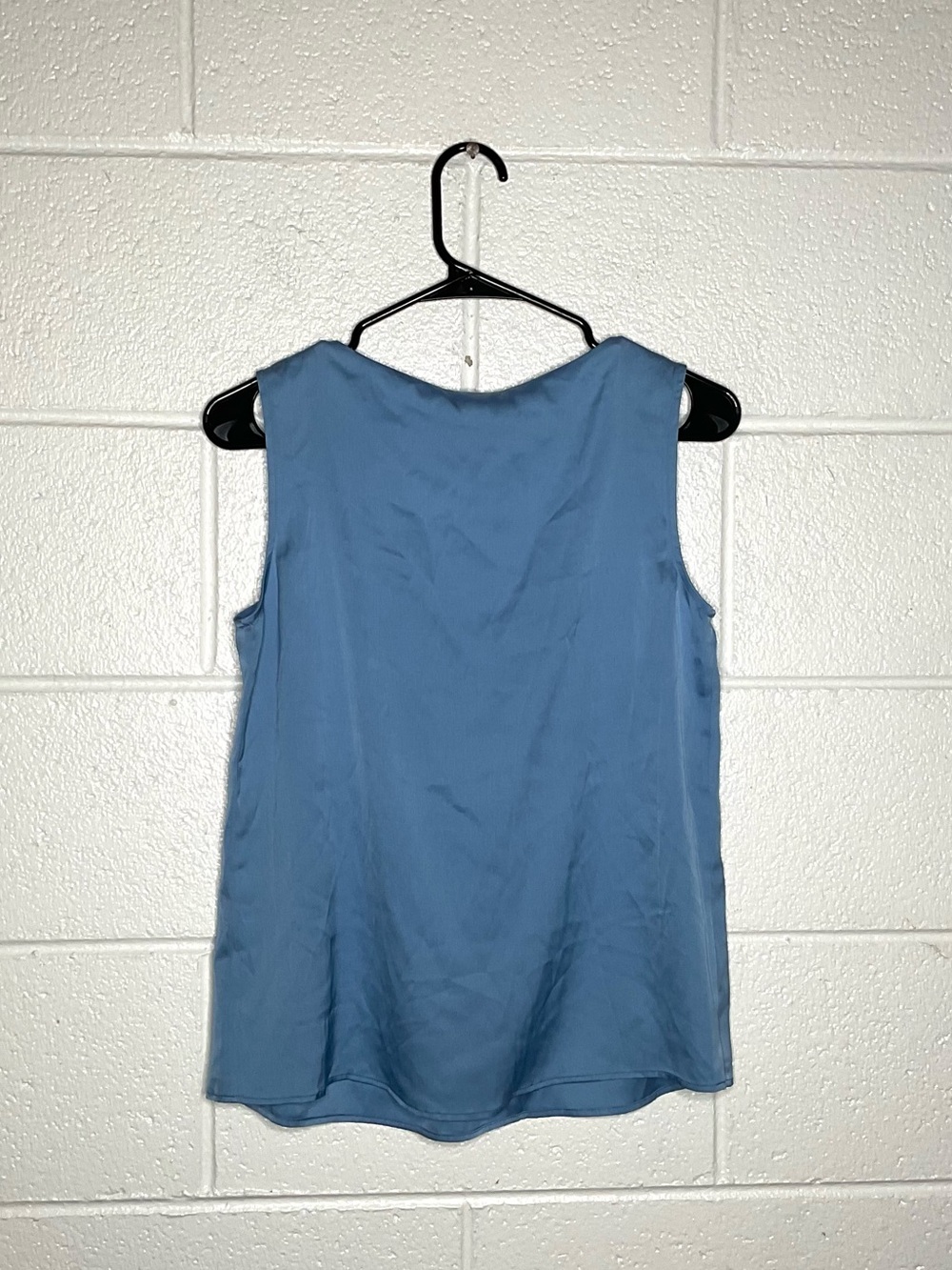 < NWT Talbots Blue Silk Tank Top Size 6P > - Picture 5 of 5